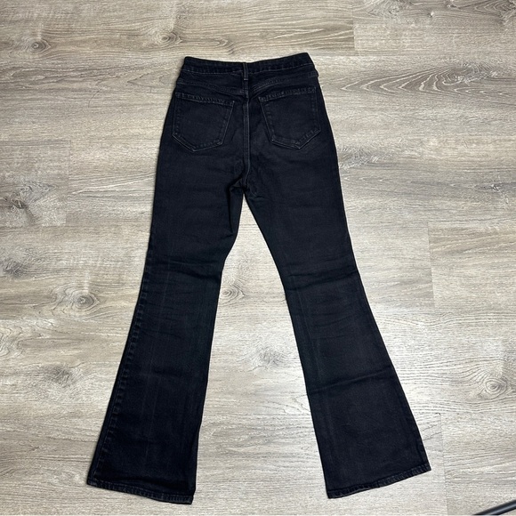 Old Navy Women’s High Waisted Flare Jeans Black Sz 2 - Picture 6 of 11